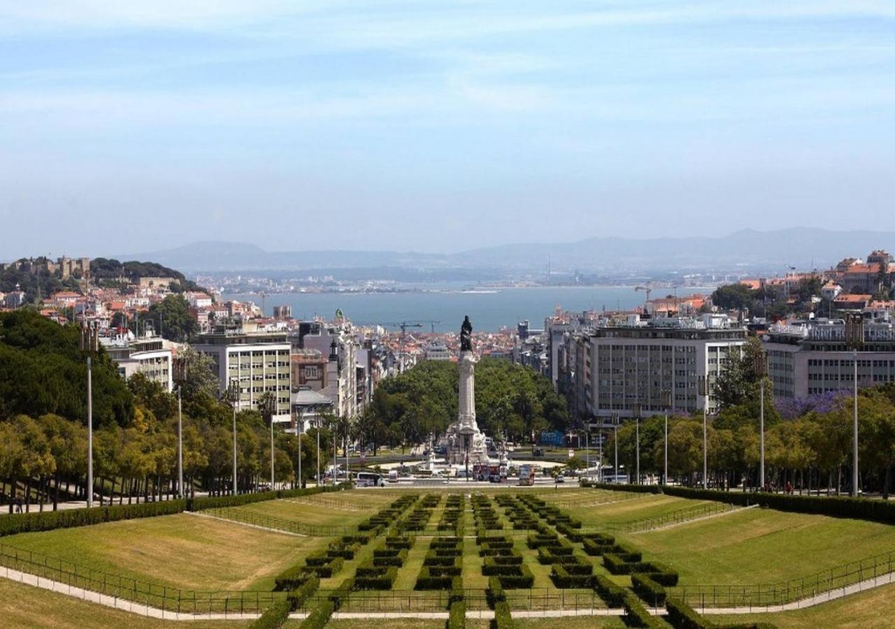 Akicity Amoreiras Aquamarine Lissabon
